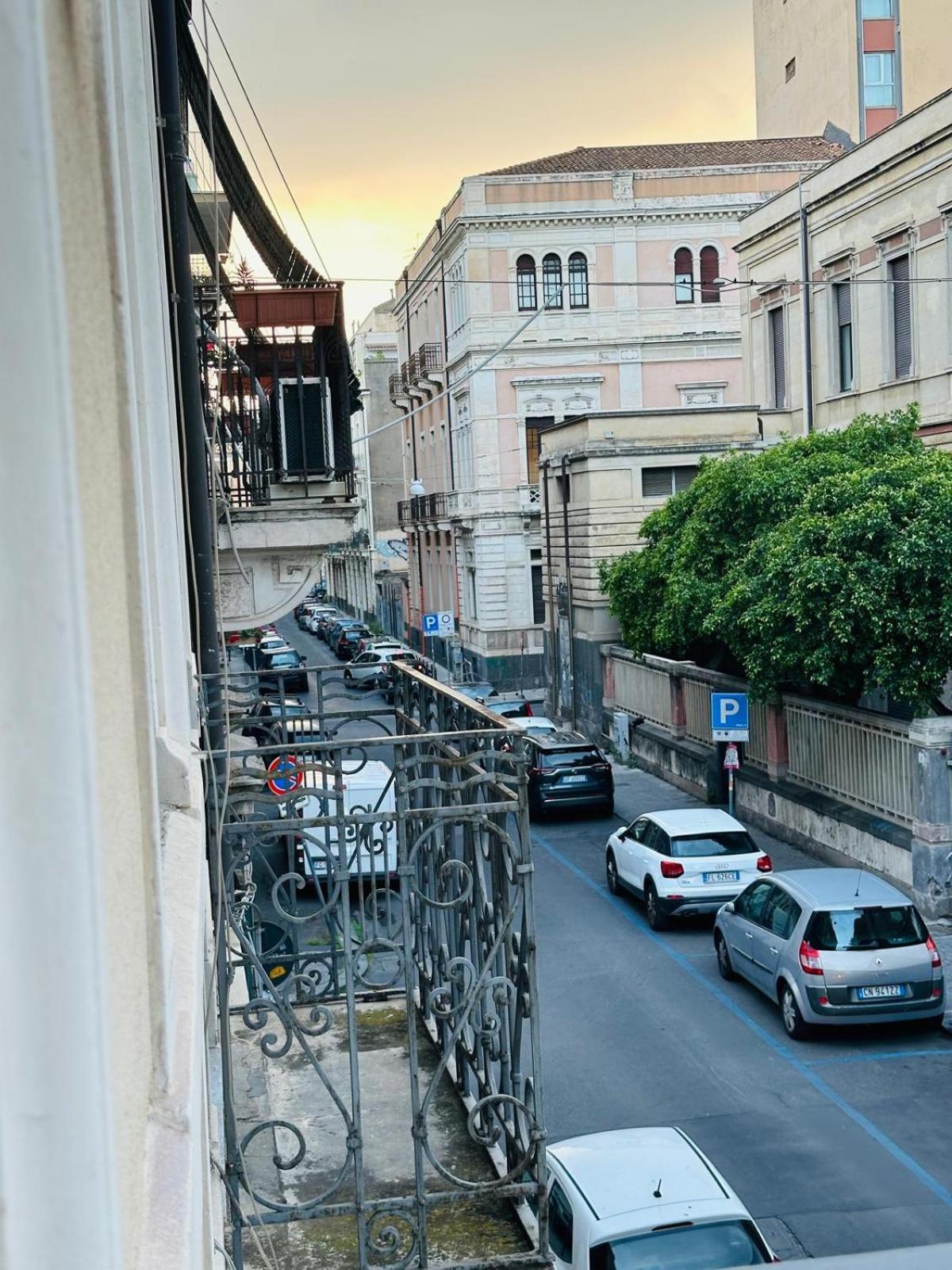 Art Palace & Story Catania Center Apartment Екстериор снимка